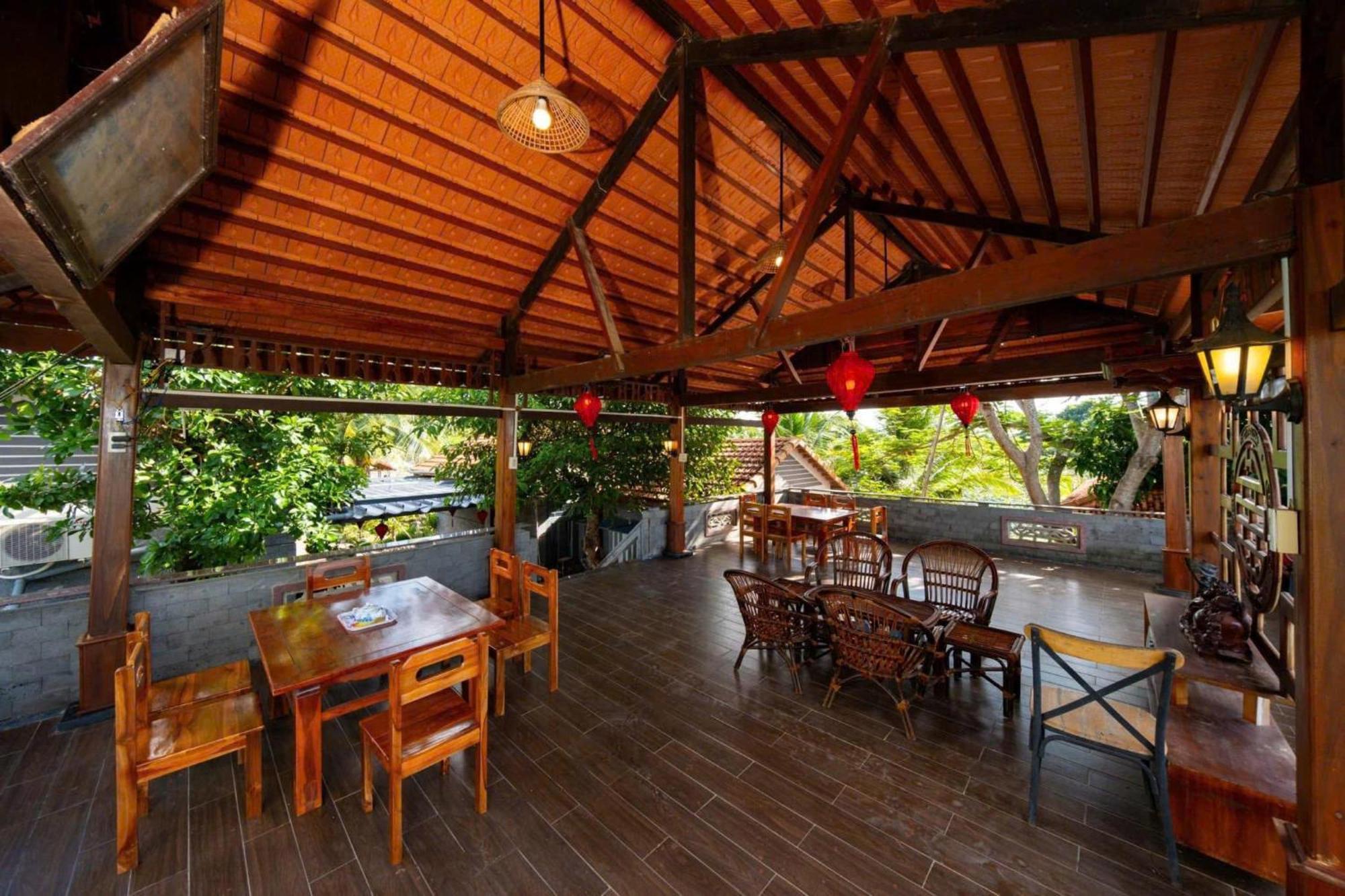Phu Dien Homestay Cat Tien Luaran gambar